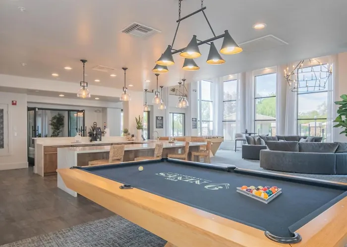 Remodeled And Walkable King Bed Adjacent Kierland Golf Apartment